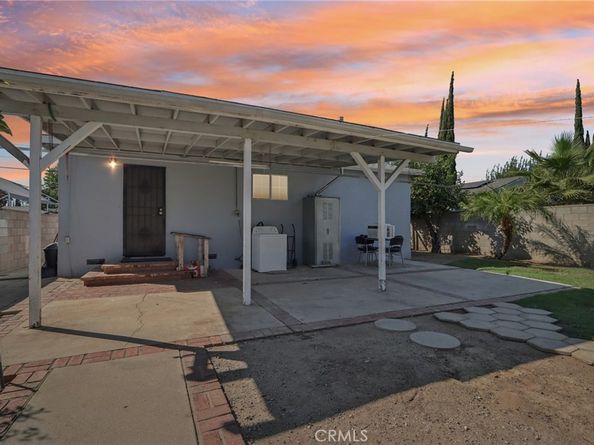7010 Milwood Avenue, Canoga Park CA 91303