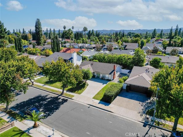 22714 Stagg, West Hills CA 91304