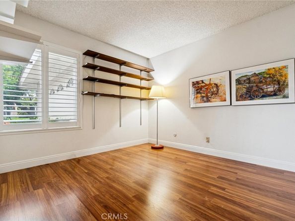 22714 Stagg, West Hills CA 91304