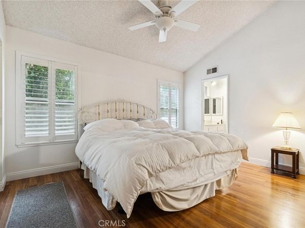 22714 Stagg, West Hills CA 91304