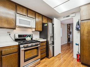 22714 Stagg, West Hills CA 91304