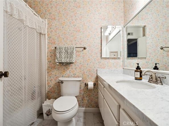 22714 Stagg, West Hills CA 91304