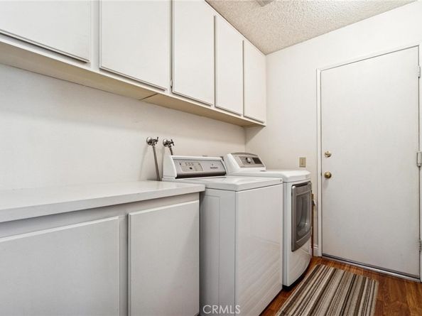 22714 Stagg, West Hills CA 91304