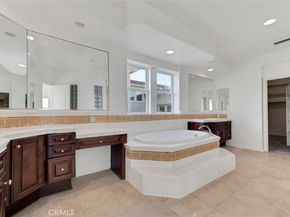 20212 Via Medici, Porter Ranch CA 91326