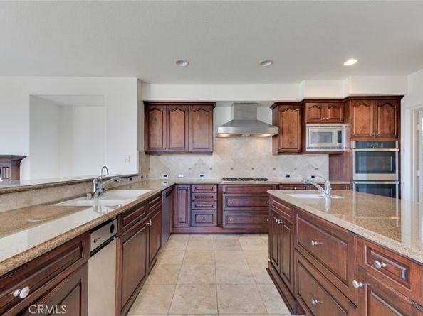 20212 Via Medici, Porter Ranch CA 91326