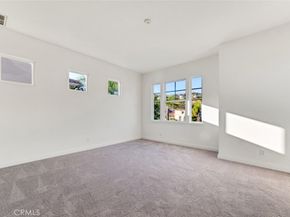 20212 Via Medici, Porter Ranch CA 91326