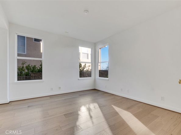 20212 Via Medici, Porter Ranch CA 91326