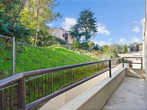 2364 Duane Street 7, Silver Lake CA 90039