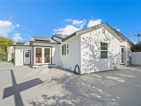 11330 Blix Street, West Toluca Lake CA 91602