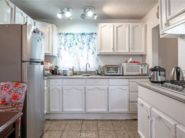 1119 E Colon Street, Wilmington CA 90744