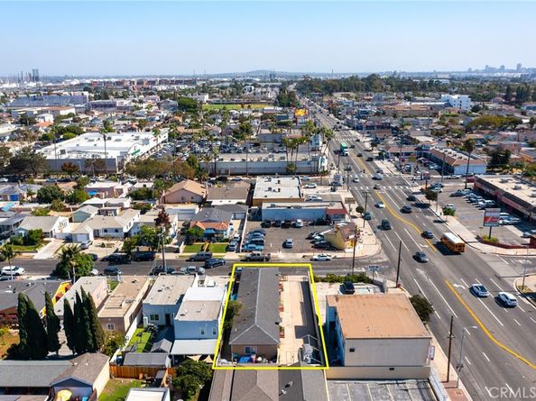 1405 Lagoon Avenue, Wilmington CA 90744