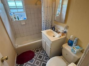 1405 Lagoon Avenue, Wilmington CA 90744