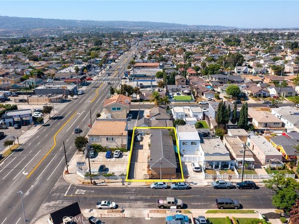 1405 Lagoon Avenue, Wilmington CA 90744