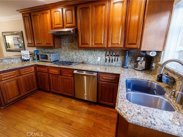 17726 Martha St., Encino CA 91316