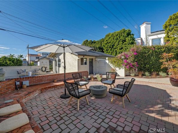 3211 Gibson Place, Redondo Beach CA 90278