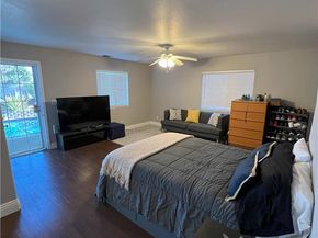 657 W 1st Street, San Pedro CA 90731