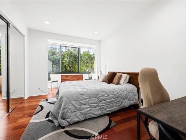 1277 S Beverly Glen Boulevard 405, Los Angeles CA 90024