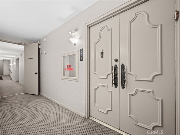 1277 S Beverly Glen Boulevard 405, Los Angeles CA 90024