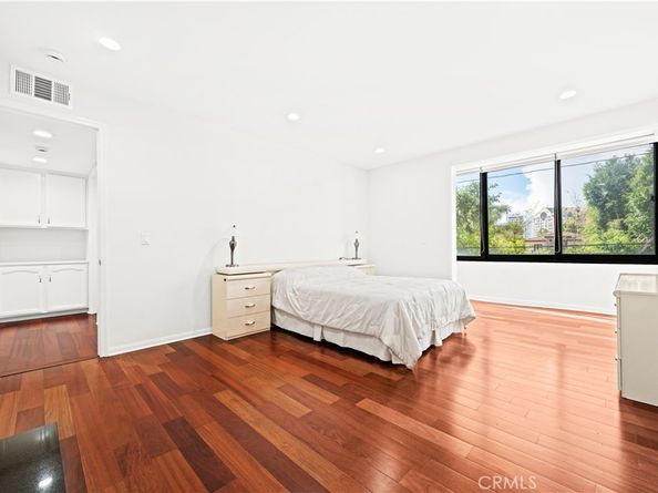 1277 S Beverly Glen Boulevard 405, Los Angeles CA 90024