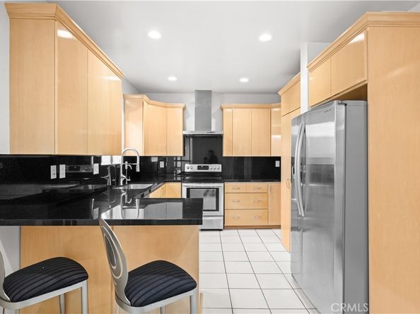 1277 S Beverly Glen Boulevard 405, Los Angeles CA 90024