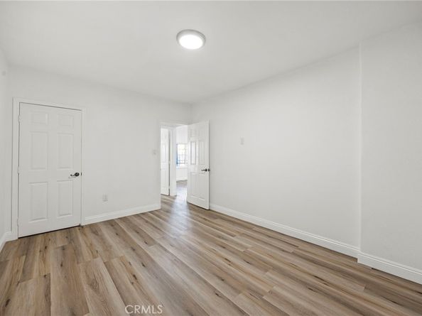 5808 Hooper, Los Angeles CA 90011