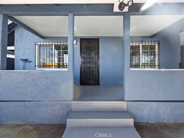 5808 Hooper, Los Angeles CA 90011