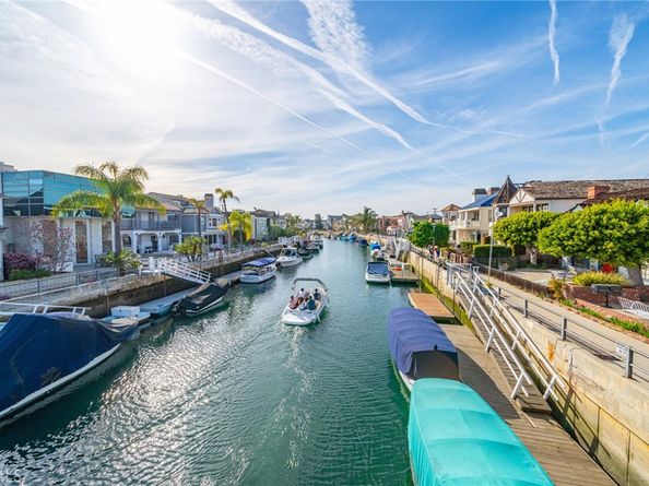 207 Mira Mar Avenue, Long Beach CA 90803