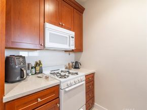 207 Mira Mar Avenue, Long Beach CA 90803