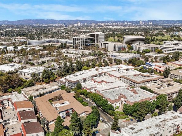 5650 Sumner Way 313, Culver City CA 90230