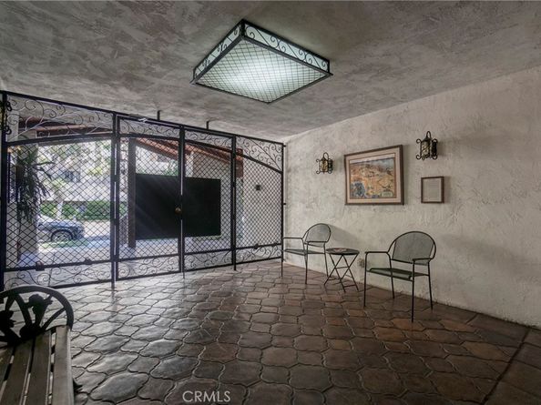 5650 Sumner Way 313, Culver City CA 90230