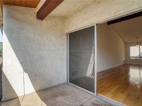 5650 Sumner Way 313, Culver City CA 90230