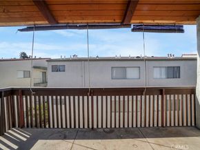 5650 Sumner Way 313, Culver City CA 90230