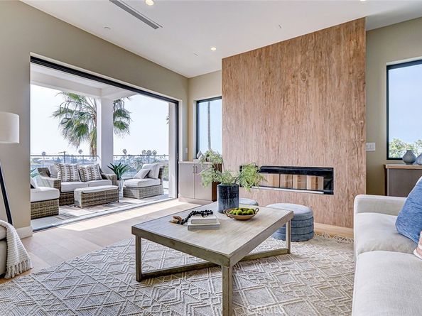 641 S Gertruda Avenue, Redondo Beach CA 90277