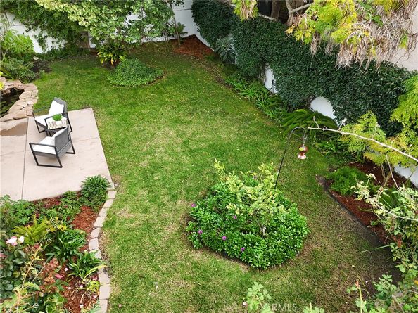 2002 Marshallfield, Redondo Beach CA 90278