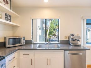 2577 Plaza Del Amo 730, Torrance CA 90503