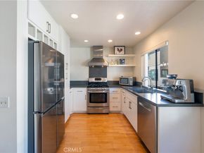 2577 Plaza Del Amo 730, Torrance CA 90503