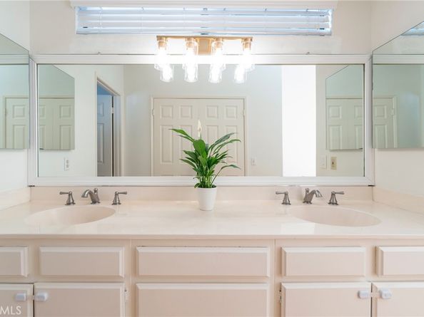 2577 Plaza Del Amo 730, Torrance CA 90503