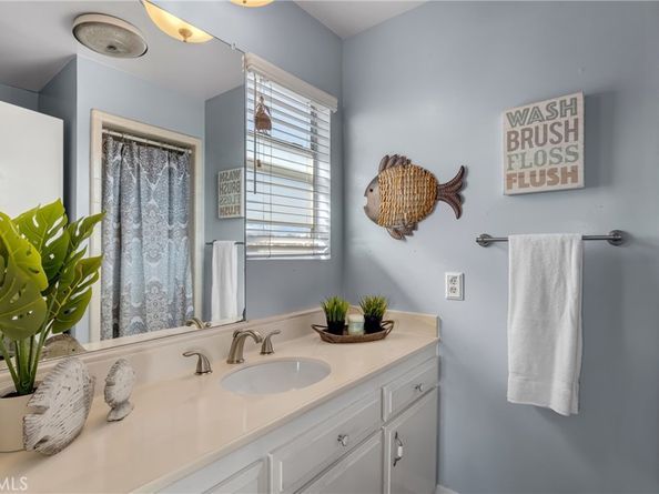 1311 S Grand Avenue 17, San Pedro CA 90731