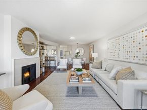 222 7th, Santa Monica CA 90402