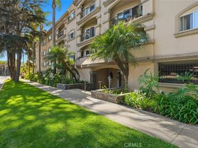 222 7th Street 202, Santa Monica CA 90402