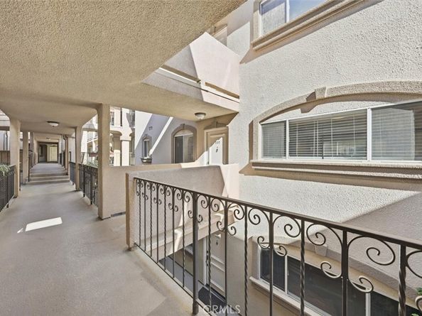 222 7th Street 202, Santa Monica CA 90402