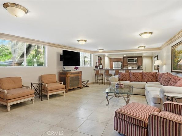 222 7th Street 202, Santa Monica CA 90402