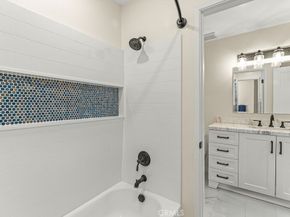 1321 Beryl Street 101, Redondo Beach CA 90277