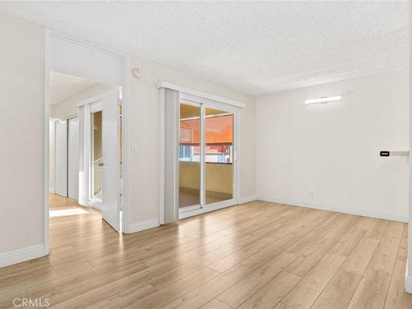 5651 Sumner Way 310, Culver City CA 90230