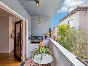 947 16th Street 5, Santa Monica CA 90403