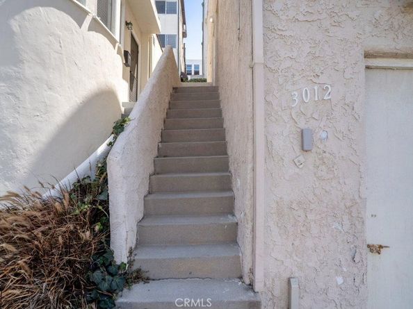 3012 Manhattan Avenue, Manhattan Beach CA 90266