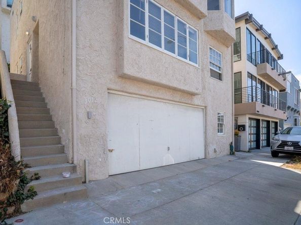 3012 Manhattan Avenue, Manhattan Beach CA 90266