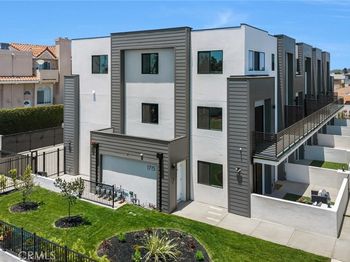 1715 W 149th Street