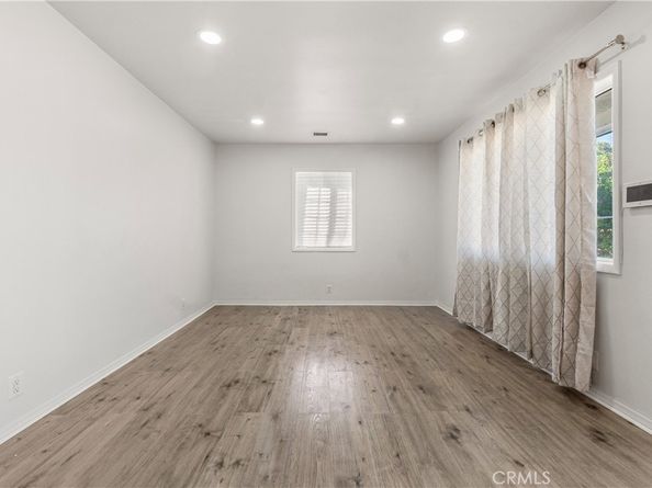 1654 W 216th Street, Torrance CA 90501