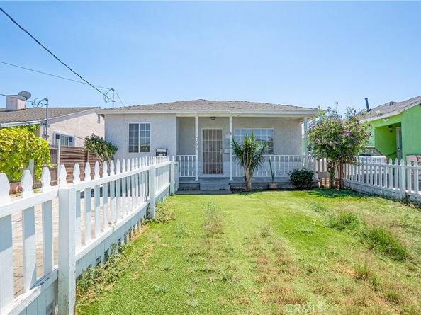 1654 W 216th Street, Torrance CA 90501